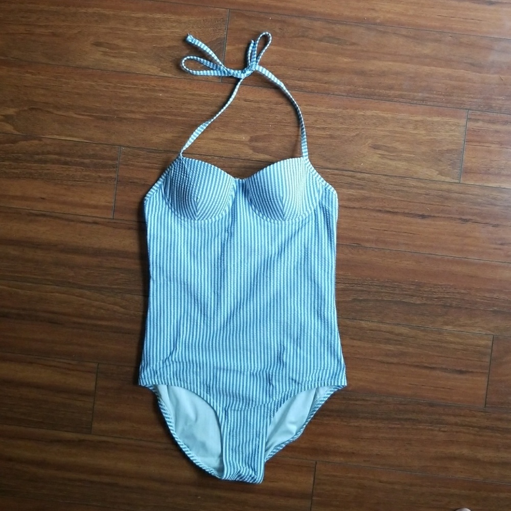 J. Crew women's underwire swimsuit in seersucker
